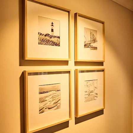 Watthues Mit Kamin Und Traumhaftem Garten