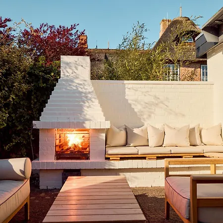 Ferienhaus Watthüs Mit Kamin Und Traumhaftem Garten