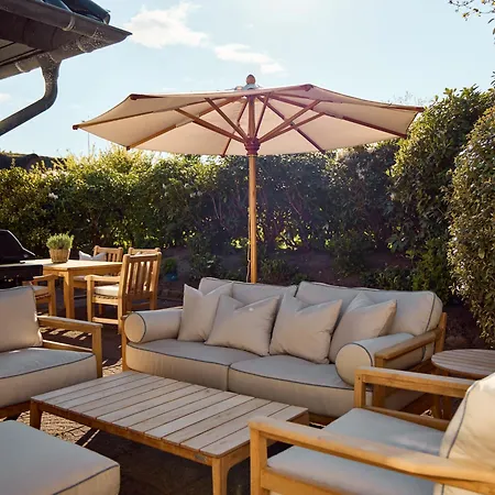 Watthues Mit Kamin Und Traumhaftem Garten *