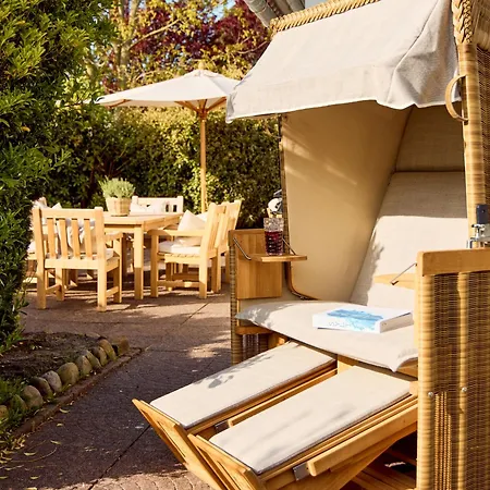 Ferienhaus Watthus Mit Kamin Und Traumhaftem Garten *