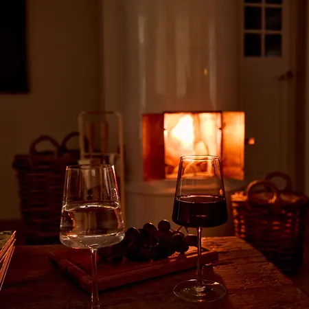 Watthus Mit Kamin Und Traumhaftem Garten Ferienhaus *